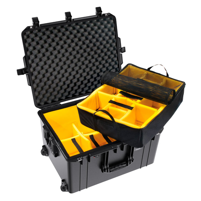 Peli™ 1637 Air Case