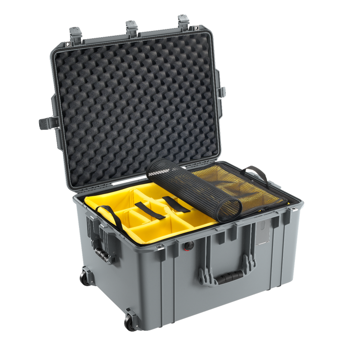 Peli™ 1637 Air Case